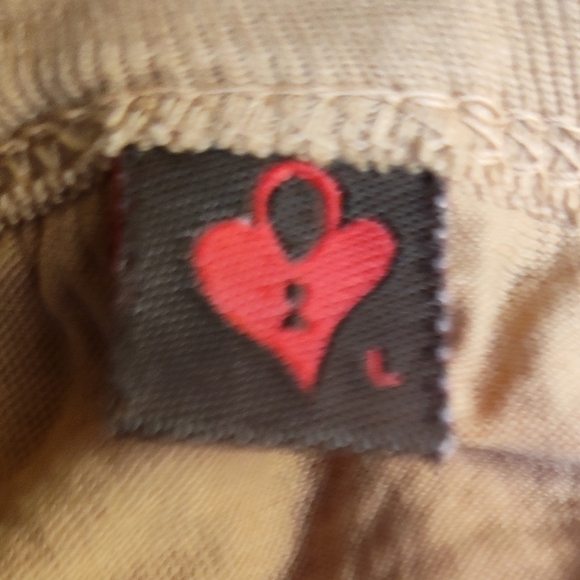 VINTAGE Y2K Hand Embroidered Language Los Angeles V-Neck Shirt With Fairy Sleeve - Picture 6 of 9